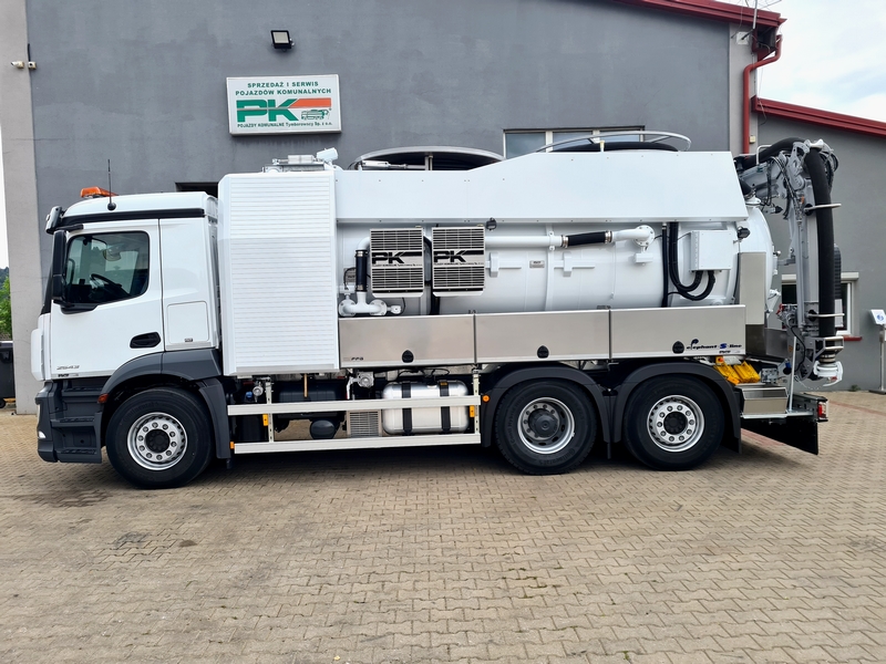 Pojazd z recyklingiem
Typ: Mercedes-Benz Actros 2543
Rok produkcji: 2020 ( nowy )
Zabudowa: FFG Flensburg