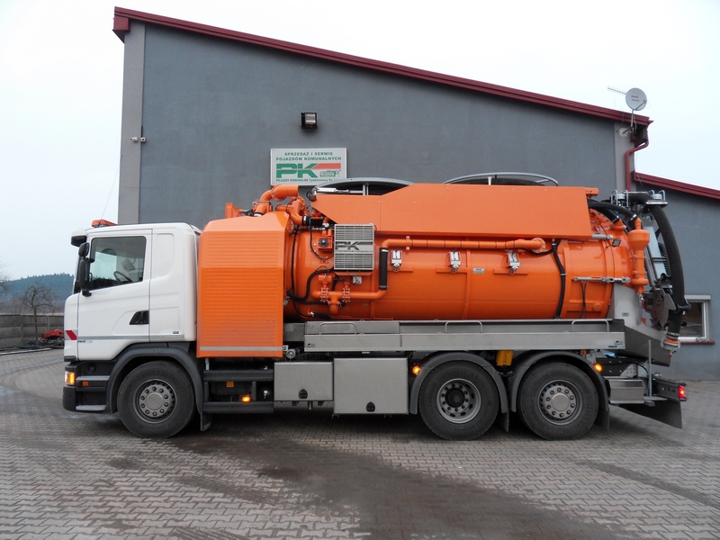 Pojazd z recyklingiem
Typ: Scania P450
Rok produkcji: 2017 ( nowy )
Zabudowa: FFG Flensburg