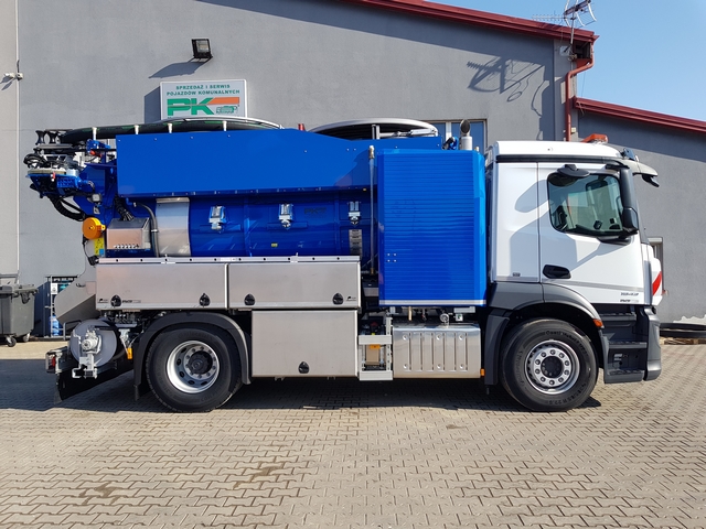 Pojazd dwu-funkcyjny typu Kombi
Typ:Mercedes-Benz Antos 1843
Rok produkcji: 2018(nowy)
Zabudowa: FFG Flensburg