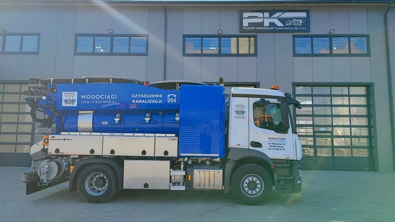 Pojazd dwu-funkcyjny typu Kombi
Typ:Mercedes-Benz Actros 1843
Rok produkcji: 2022(nowy)
Zabudowa: FFG Umwelttechnik