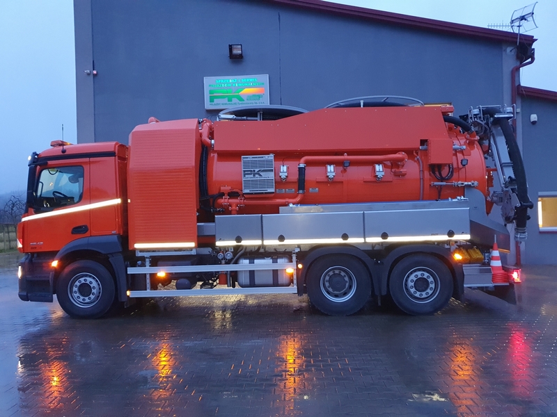 Pojazd z recyklingiem
Typ: Mercedes-Benz Antos 2543
Rok produkcji: 2019 ( nowy )
Zabudowa: FFG Flensburg